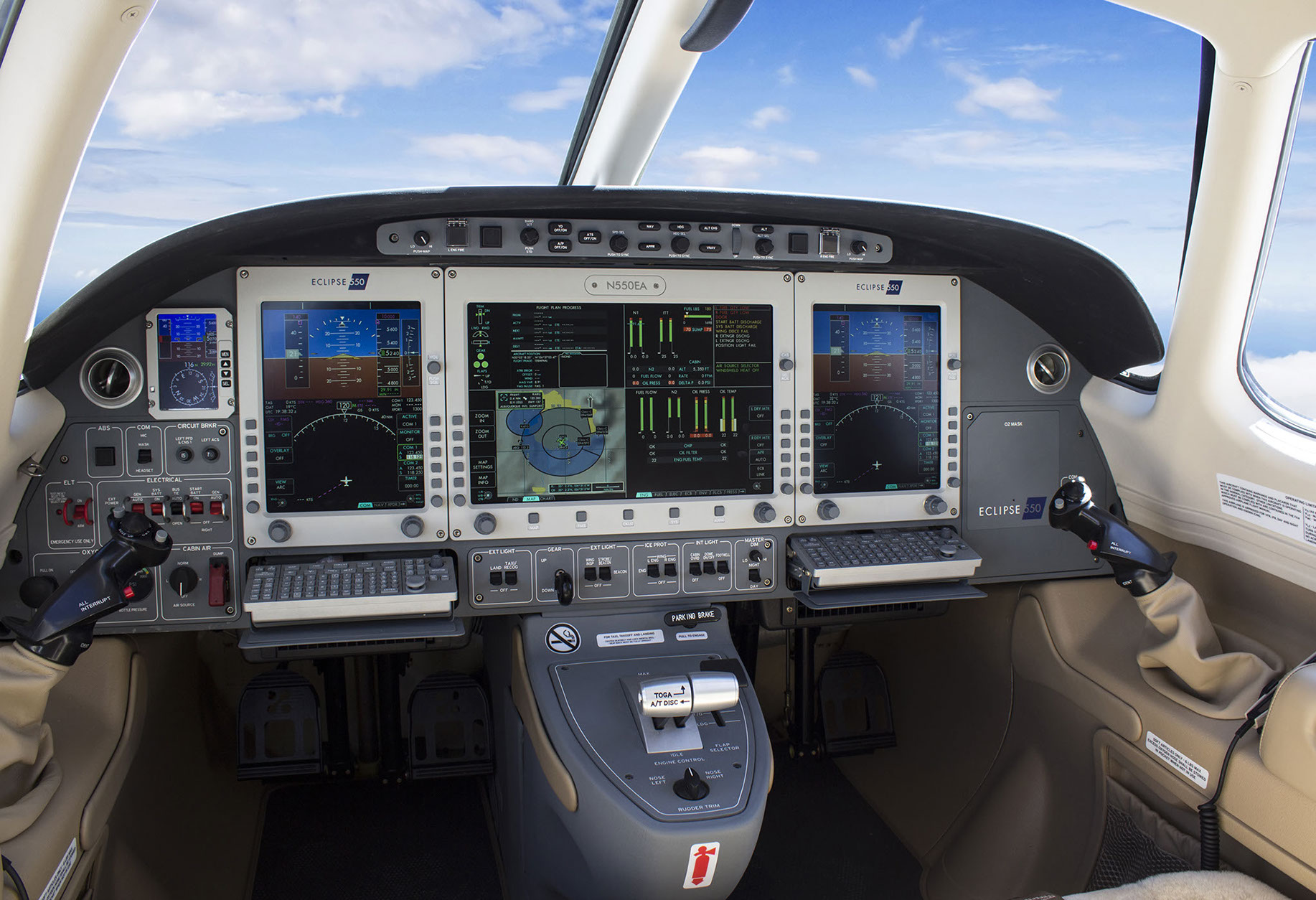 Cockpit EA550
